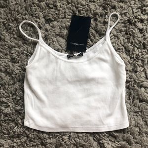 brandy melville skylar tank top (sold on curtsy)